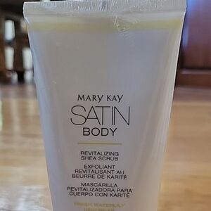 NEW MARY KAY Satin Body-Fresh Waterlilly- Revitalizing Shea Scrub-LIMITED EDITIO